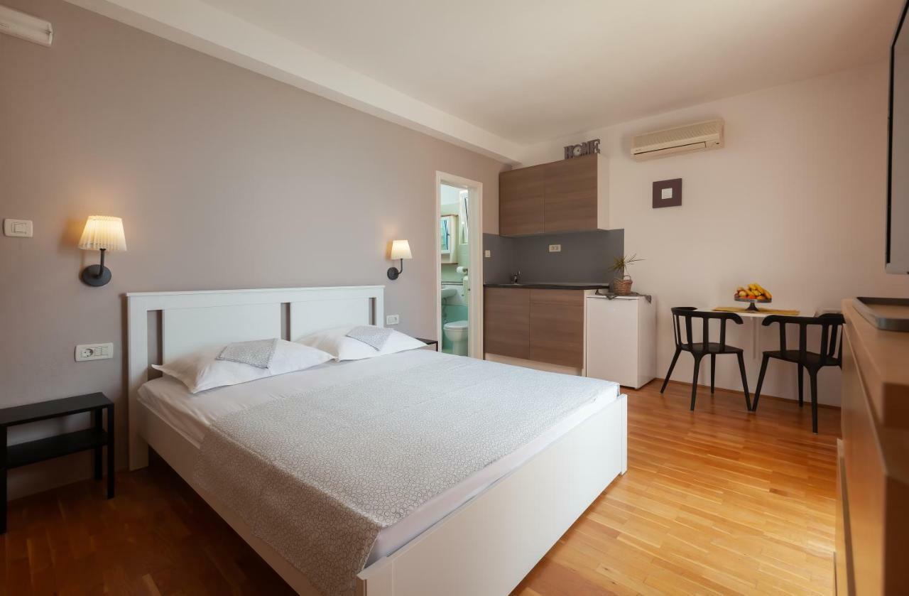 Waterfront Roko Apartment Podgora Exterior foto